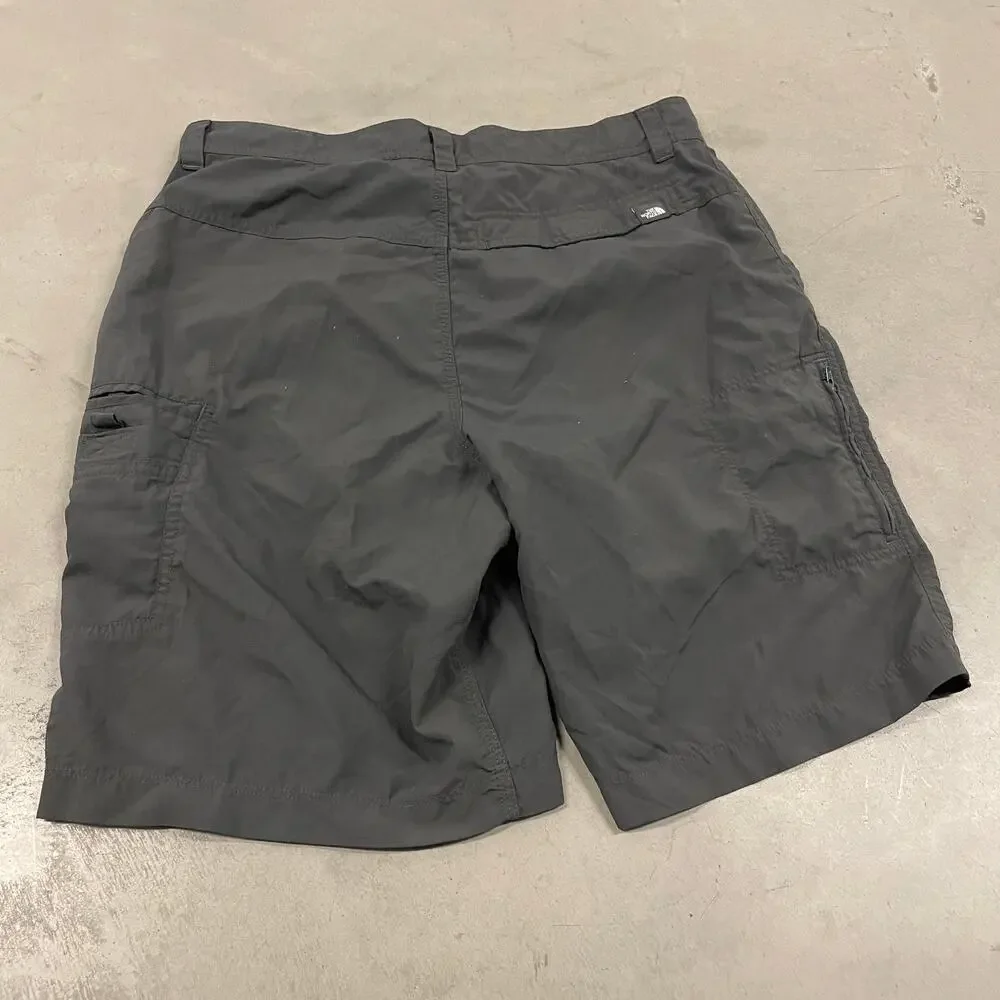 The north face hiking cargo shorts 34